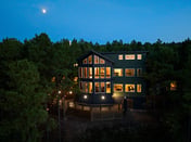 Bigfoot Views | Sleeps 18 • Games • Playground