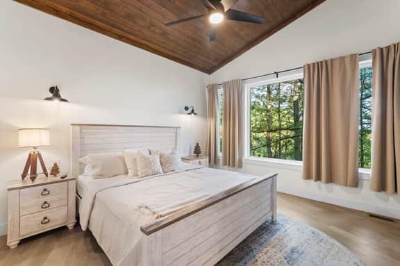 Bigfoot Views | Sleeps 18 • Games • Playground - Image 5